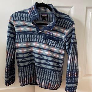Patagonia Blue and White Patterned Sweater